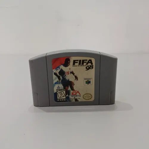 Vendo FIFA: Road to World Cup 98 Original Nintendo 64 Semi novo