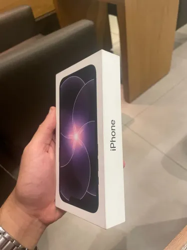 iPhone 17E (Na caixa lacrado)
