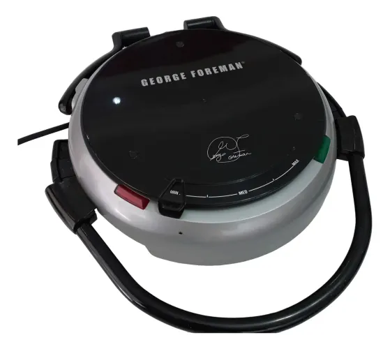 Grill George Foreman em ótimo estado, funcionando, com todos acessórios, 110V