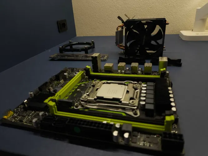 KIT UPGRADE: X99 P4 + XEON 2667V4 + CPU COOLER IWONGOU