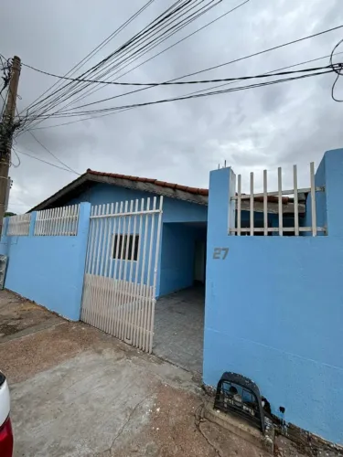 Casa Locação - 3 quartos - garagem 3 carros-churrasqueia - Região do Coxipó