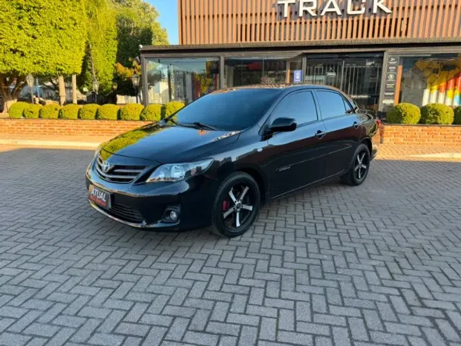 Toyota Corolla GLI 1.8 Flex 16V Aut. 2014