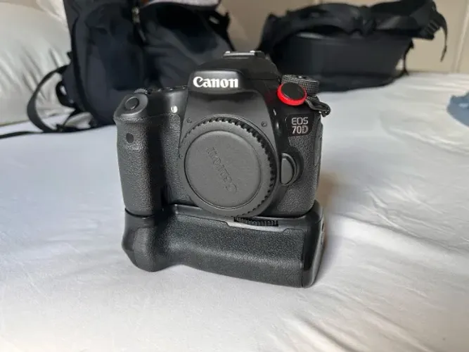 Câmera Canon 70d Corpo + Grip