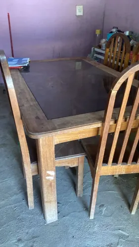 Mesa de jantar de vidro 