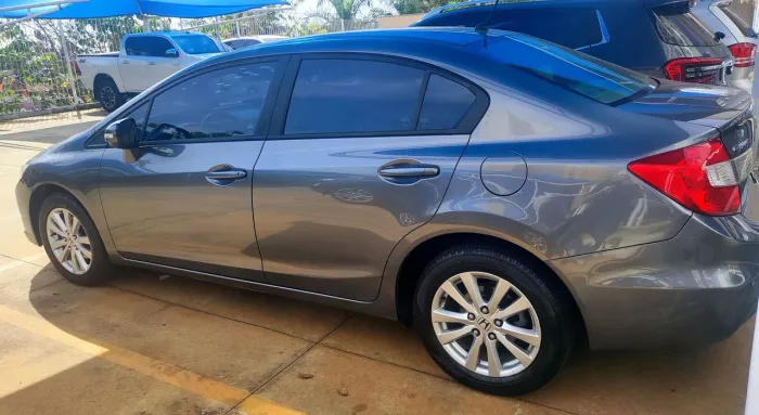 Honda Civic Sedan LXR 2.0 Flexone 16V Aut. 4P 2014