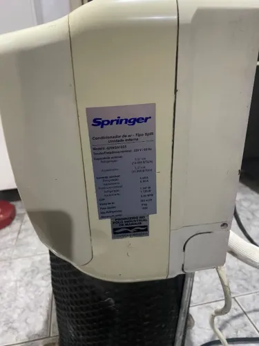 Ar condicionado 