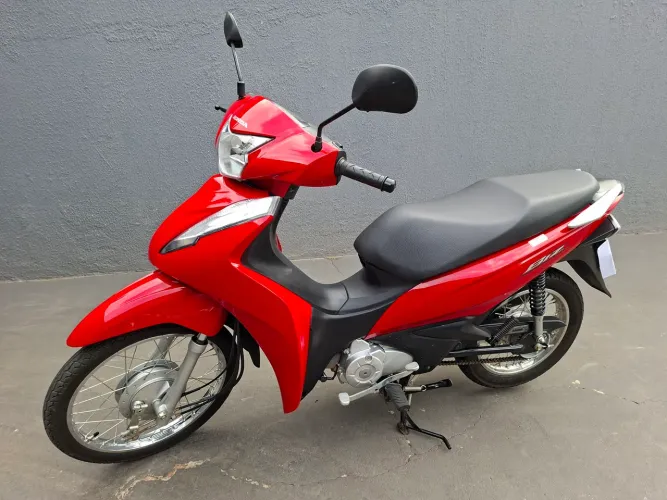 Honda Biz 110i 2023/2024 | 1º Dono | 5.300 km | R$ 14.000