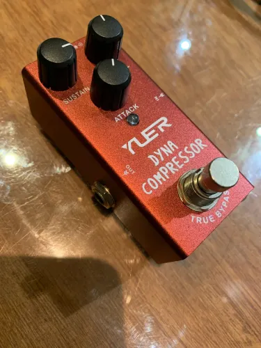 Pedal de guitarra Dyna Compressor