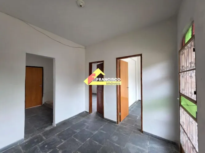 Casa à venda, 2 quartos, 1 vaga, Esplanada - Divinópolis/MG