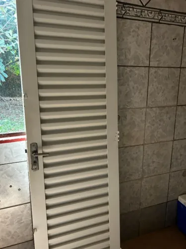Porta de Aluminio