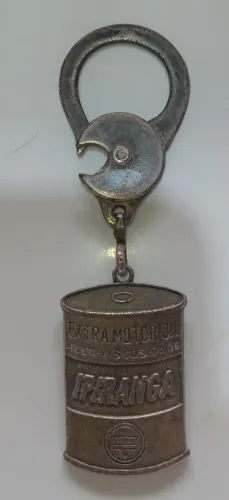 Chaveiro lata de óleo Ipiranga