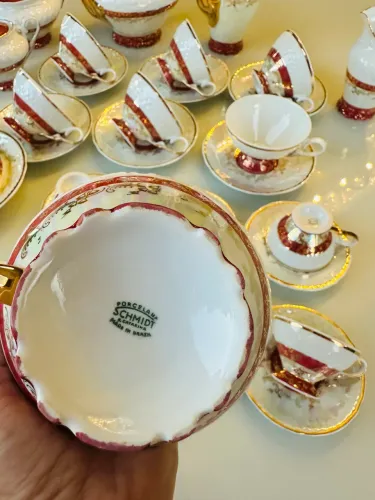 Aparelho de chá de porcelana lindíssimo