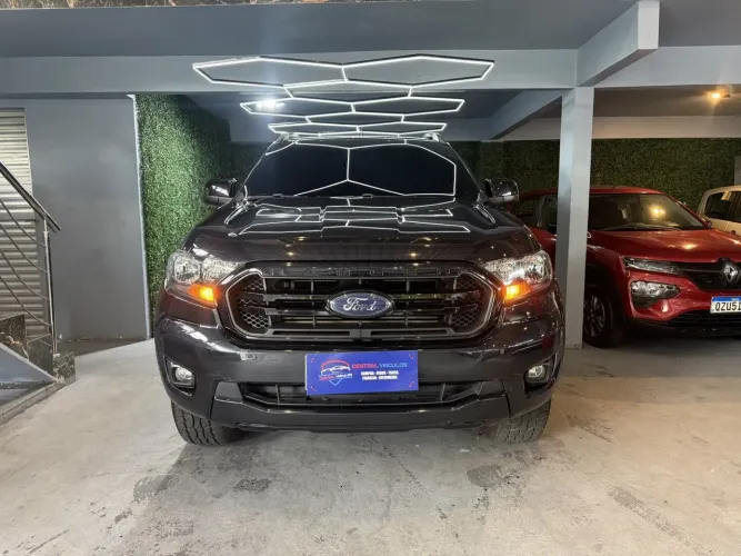 Ford Ranger Black 2.2 4X2 CD Diesel AUT 2023