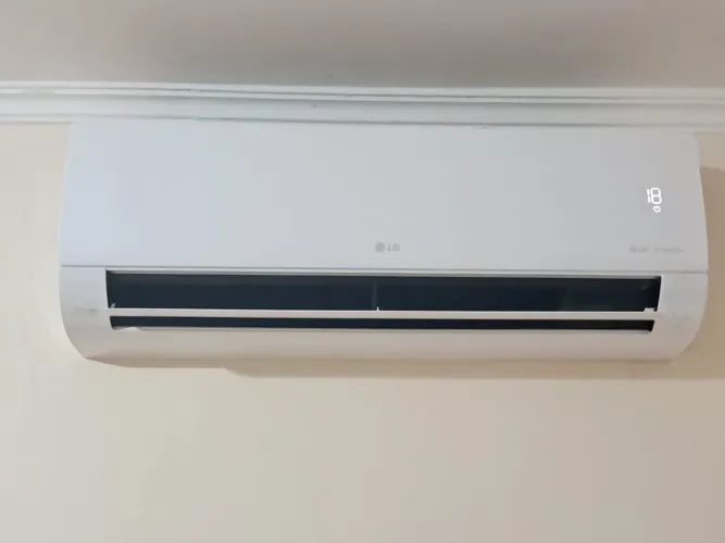 Ar condicionado 