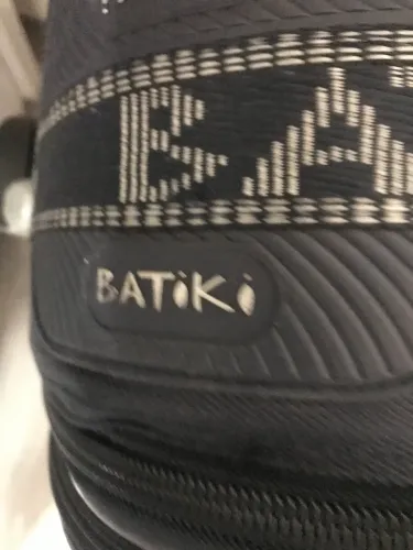 Mala media Marca BATIKI