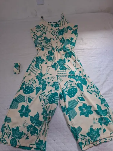 Macacão Regata Longo Estampado Verde