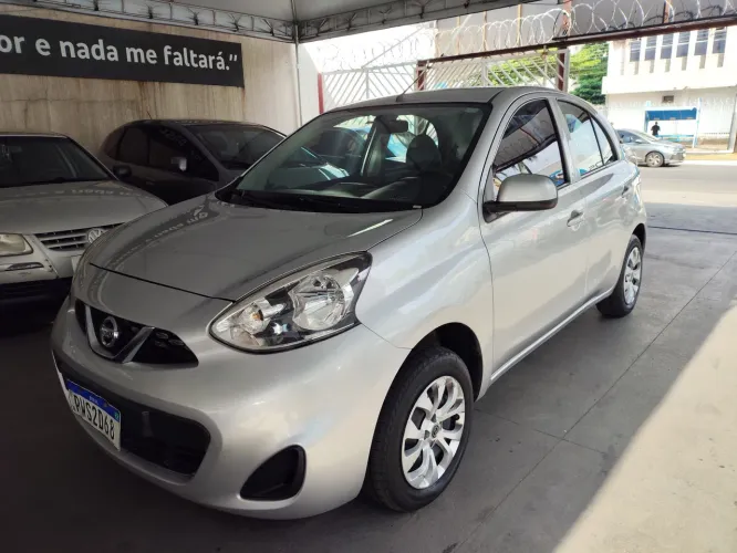 Nissan March S 1.0 12V Flex 5P 2016
