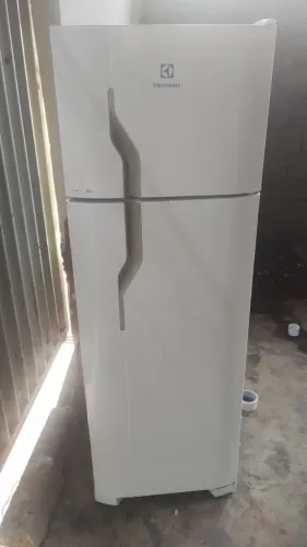 Geladeira duplex Electrolux