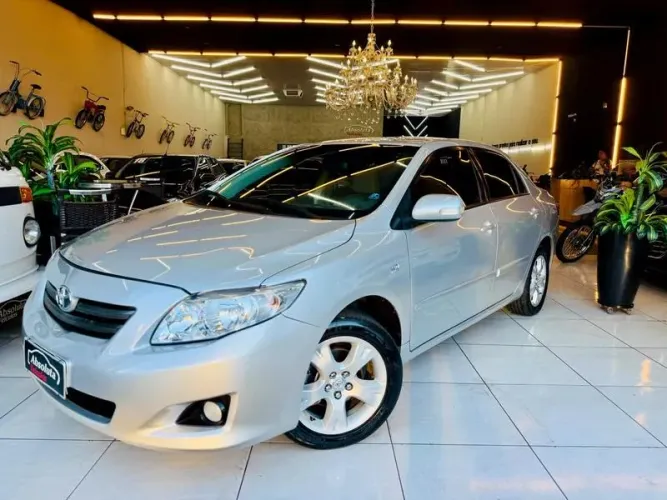 Toyota Corolla 1.8 GLI Upper 16V Flex 4P Automatico 2010