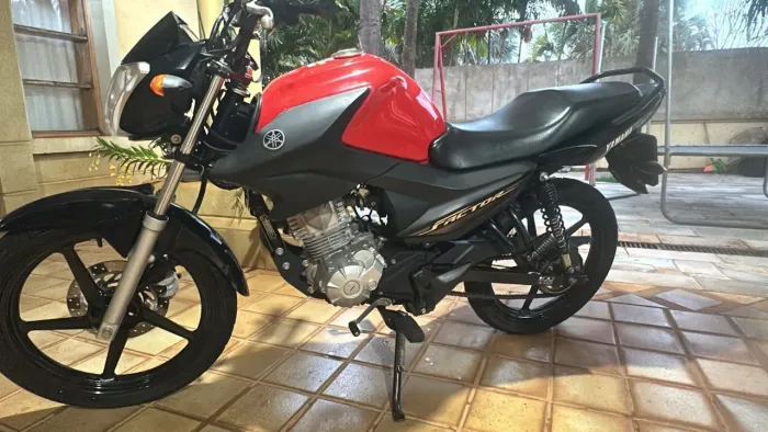 Moto Yamaha factor