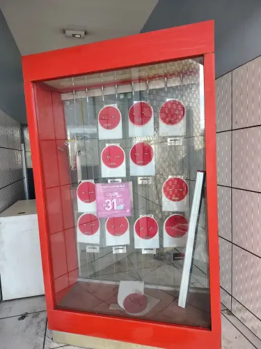 Móveis de loja de celular