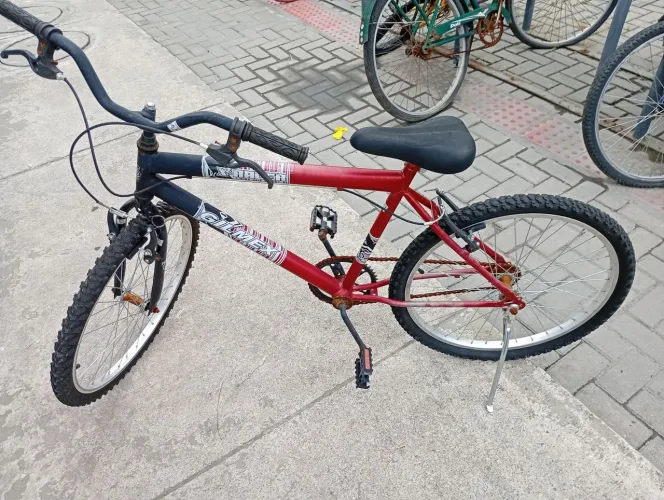 Vende-se bicicleta