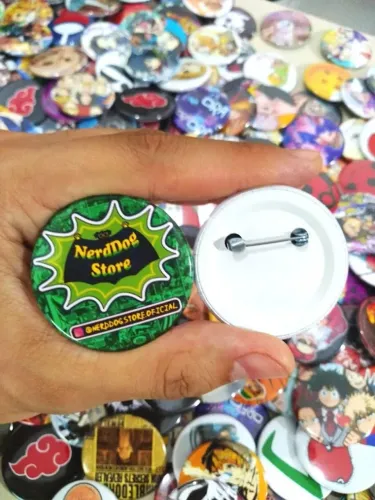 Bottons Broches - Atacado e Varejo - Revenda Brinde Prêmio Loja Presente - NerdDog Store