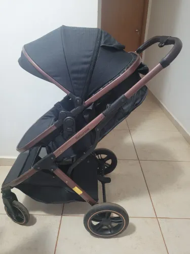 Carrinho de bebe galzerano com suporte para bebê conforto