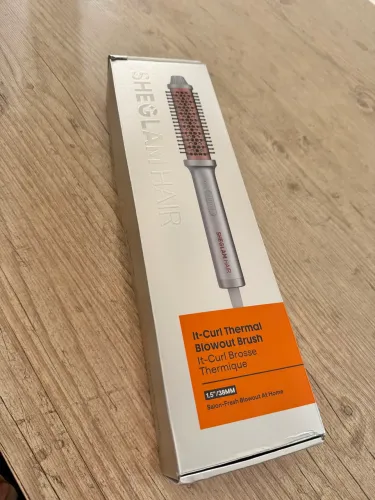 Escova de cabelo bivolt