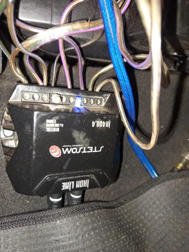 Vendo coisas para som automotivo