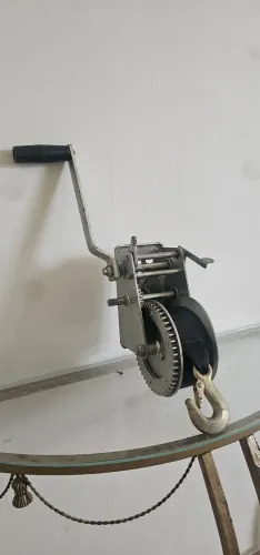 Guincho manual 900 kg