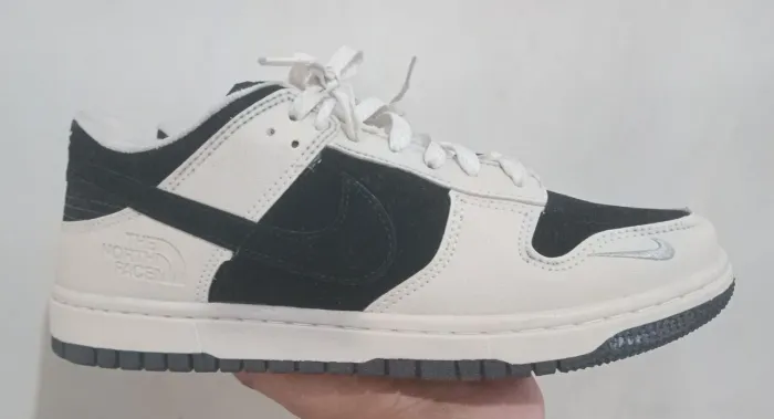 Tenis seminovo nu/ 42