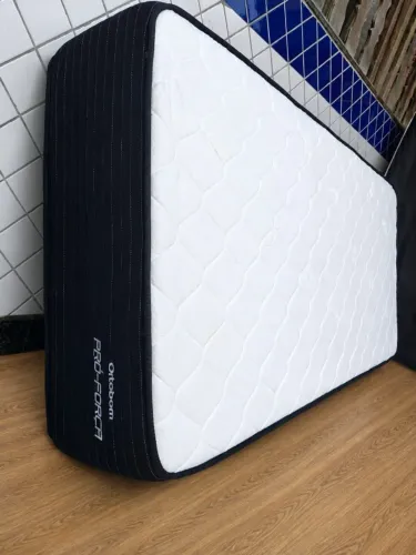 Colchão Ortobom viúva solteirão Luxo, novo sem uso, Aceito cartão e entrego!