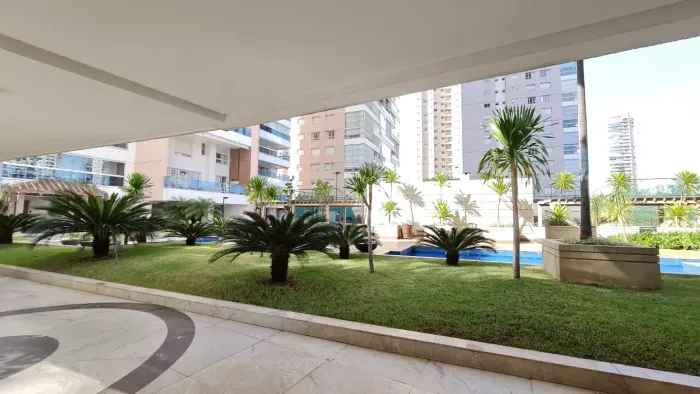 Apartamento para aluguel, com 177m², 3 quartos/suítes, no Jardim Goiás, Goiânia - GO.
