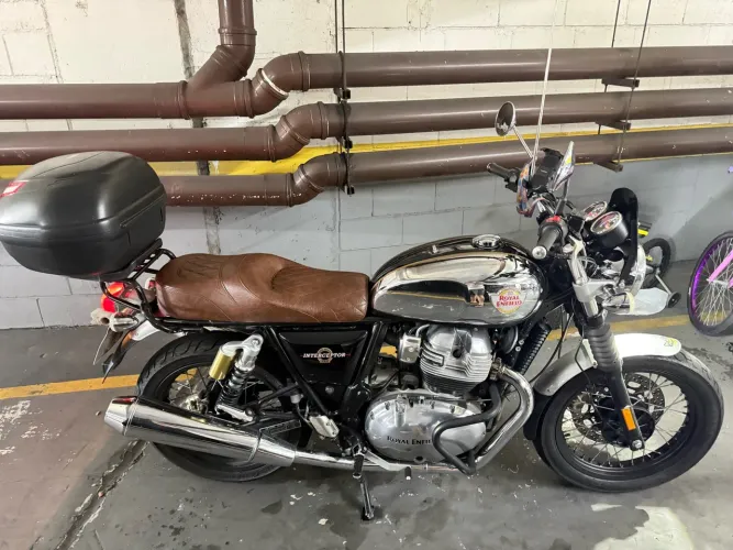 Interceptor 650 em Ótimo Estado