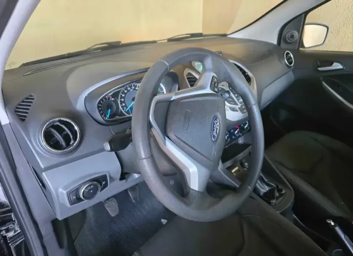 Ford KA SEL 1.5 16V Flex 5P 2015