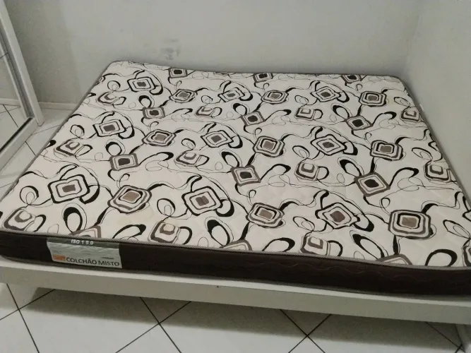 Cama Casal Queen Tarumã 