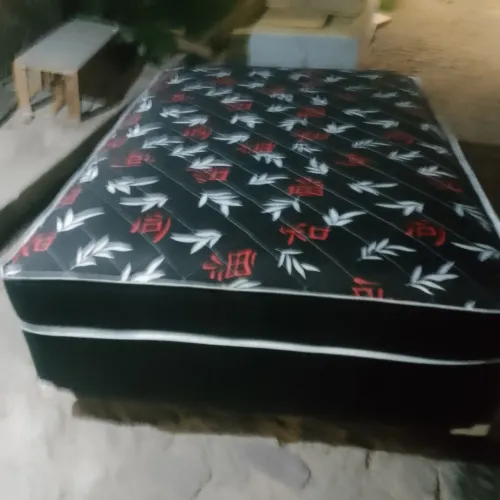 Cama box