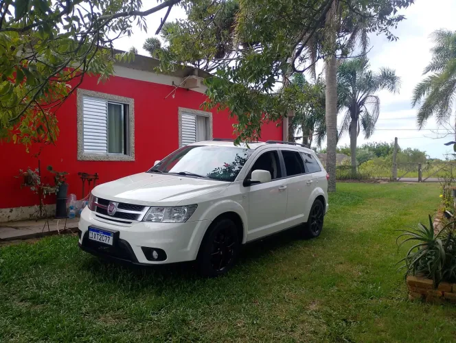 Fiat Freemont 2.4 16V 5P Aut. 2014