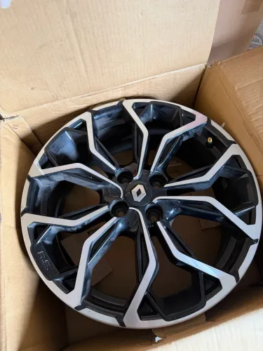 Rodas Sandero RS Aro 17