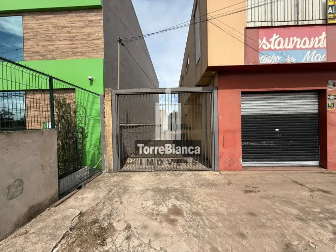 Terreno com Construção para locação, Amplo Espaço, Chapada.