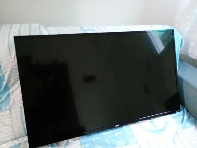 2 Tv's para conserto ou uso de peças