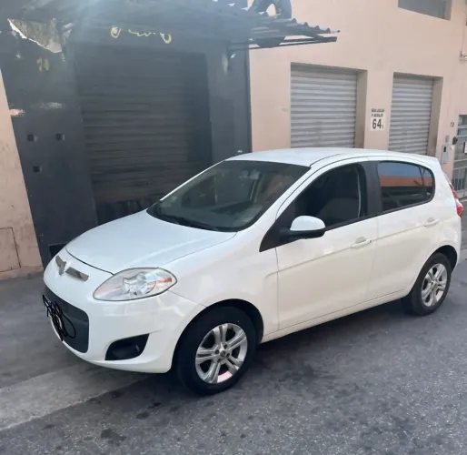 Fiat Palio Essence 1.6 Flex 16V 5P 2013