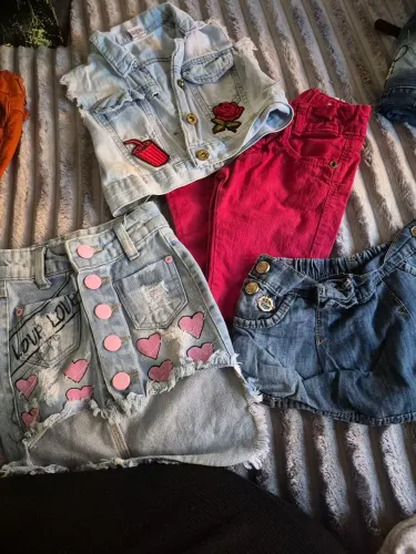 Roupas tamanho 4