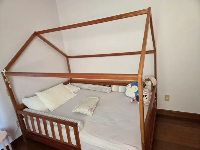 Cama casinha montessori casal