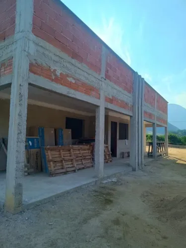 Vendo ou Troco Sítio em Águia Branca - 1 Hectare (10.000 m²)