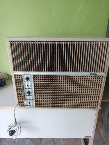 AR CONDICIONADO 10.000 BTUS 110 V. ELGYN