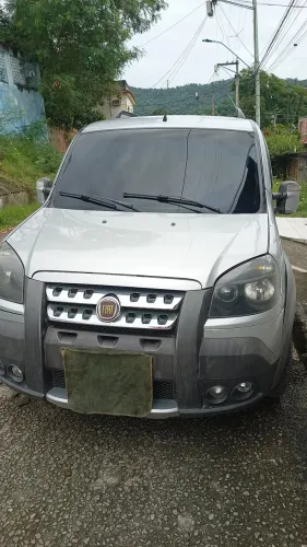Fiat Doblo Adv/adv Tryon/locker 1.8 Flex 2010