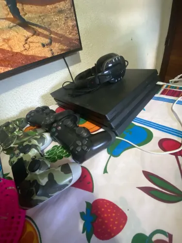 PS4 PRO 1T