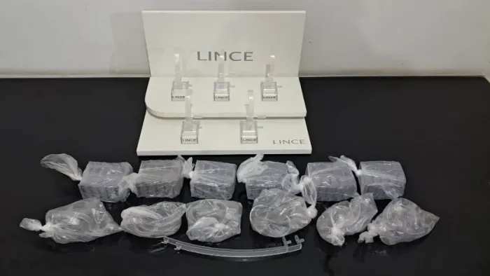 Expositor Luxo Relógios Lince, Novo, Excelente para Lojas, Colecionadores com 35 Suportes